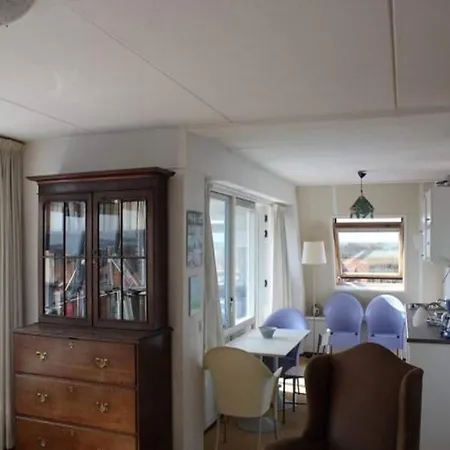 With Dunes View Of Casa de Férias Petten