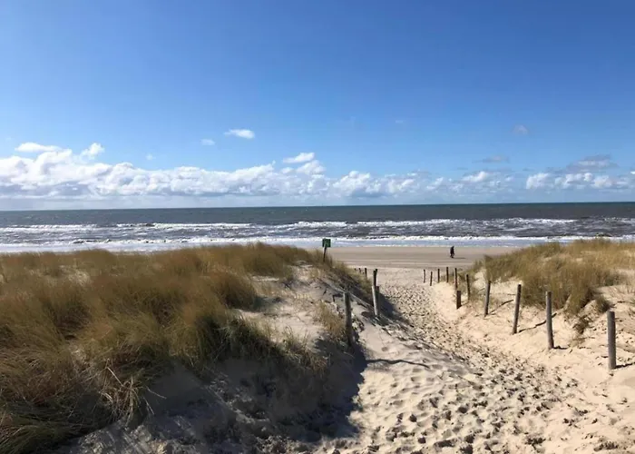 With Dunes View Of Feriehus