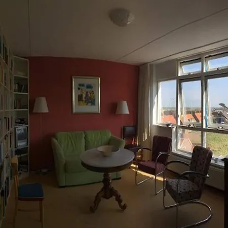 With Dunes View Of 度假居
